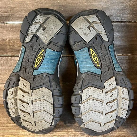 Womens Keen Newport H2 Gray Leather Outdoor Hiking Shoes‎ Sandals Size 6 M GUC - Picture 5 of 6